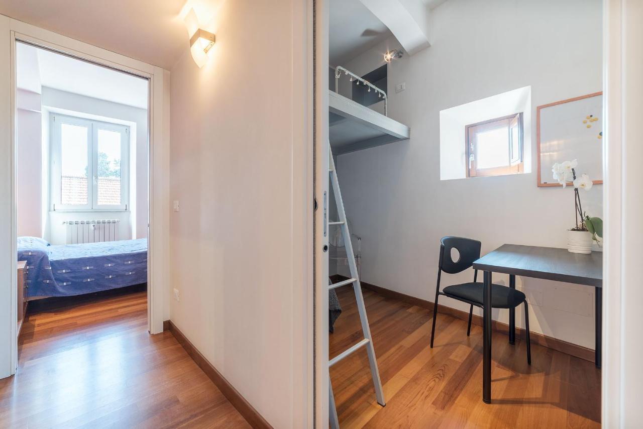 Colosseum Roomy Apartment Roma Eksteriør bilde